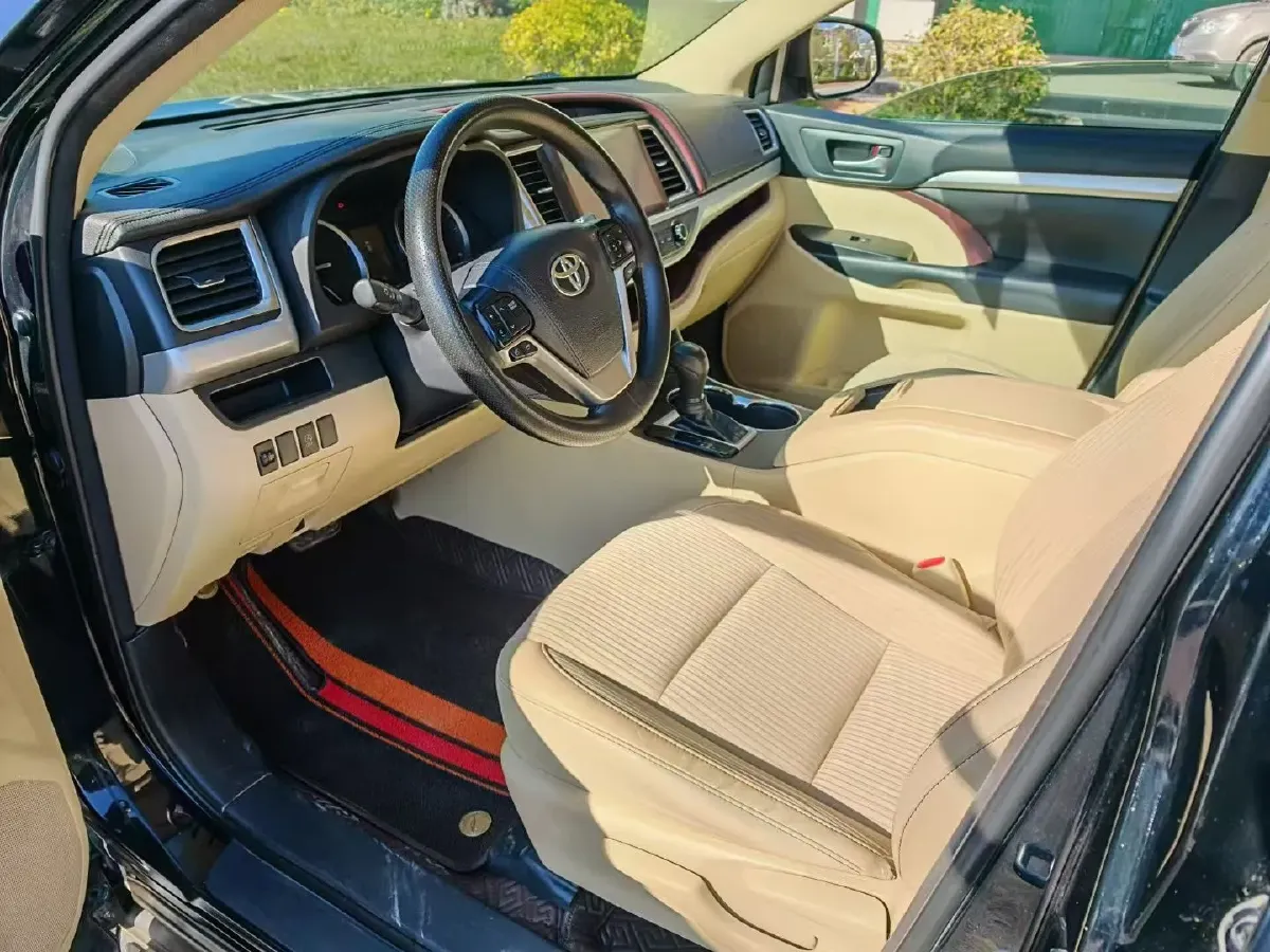 2018 Toyota Highlander 2.0T 220HP L4 6AT,autocango,china used car exporter,china ev exporter,chinese used car exporter,chinese used ev exporter