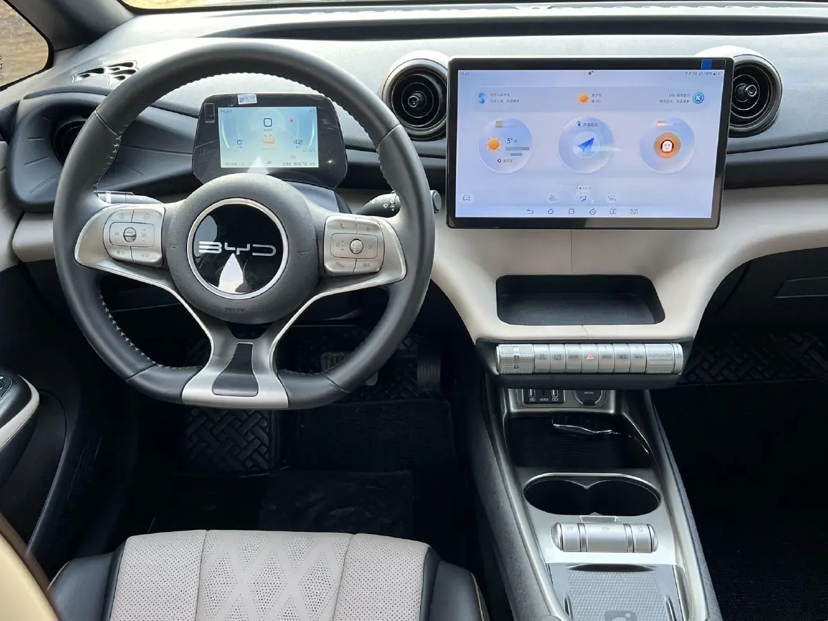 2023 BYD Dolphin BEV 44.928KWH,autocango,china used car exporter,china ev exporter,chinese used car exporter,chinese used ev exporter