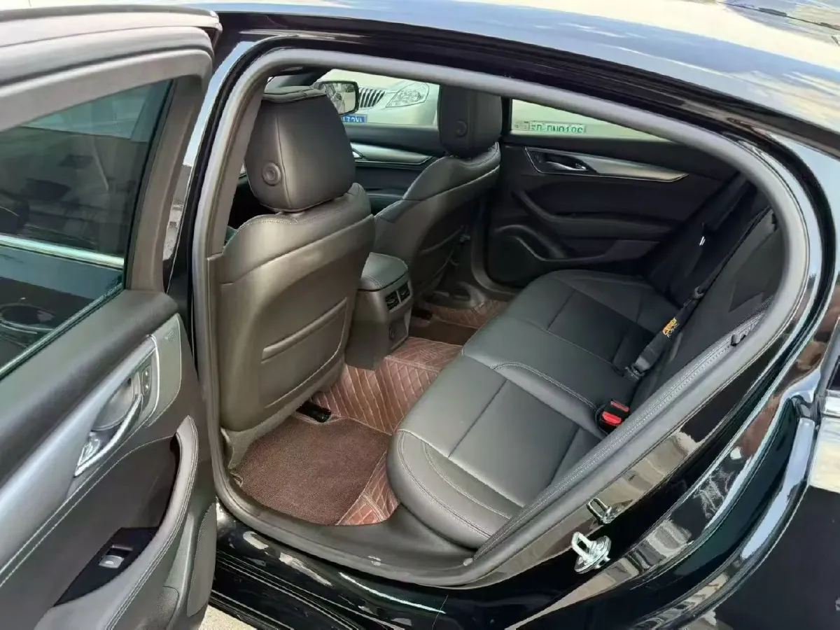 2024 Cadillac CT5 2.0T 237HP L4 10AT,autocango,china used car exporter,china ev exporter,chinese used car exporter,chinese used ev exporter