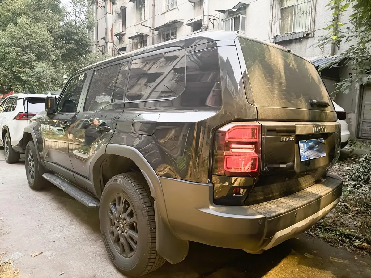 2024 Toyota Land Cruiser Prado 2.4T 282HP L4 8AT Hybrid,autocango,china used car exporter,china ev exporter,chinese used car exporter,chinese used ev exporter
