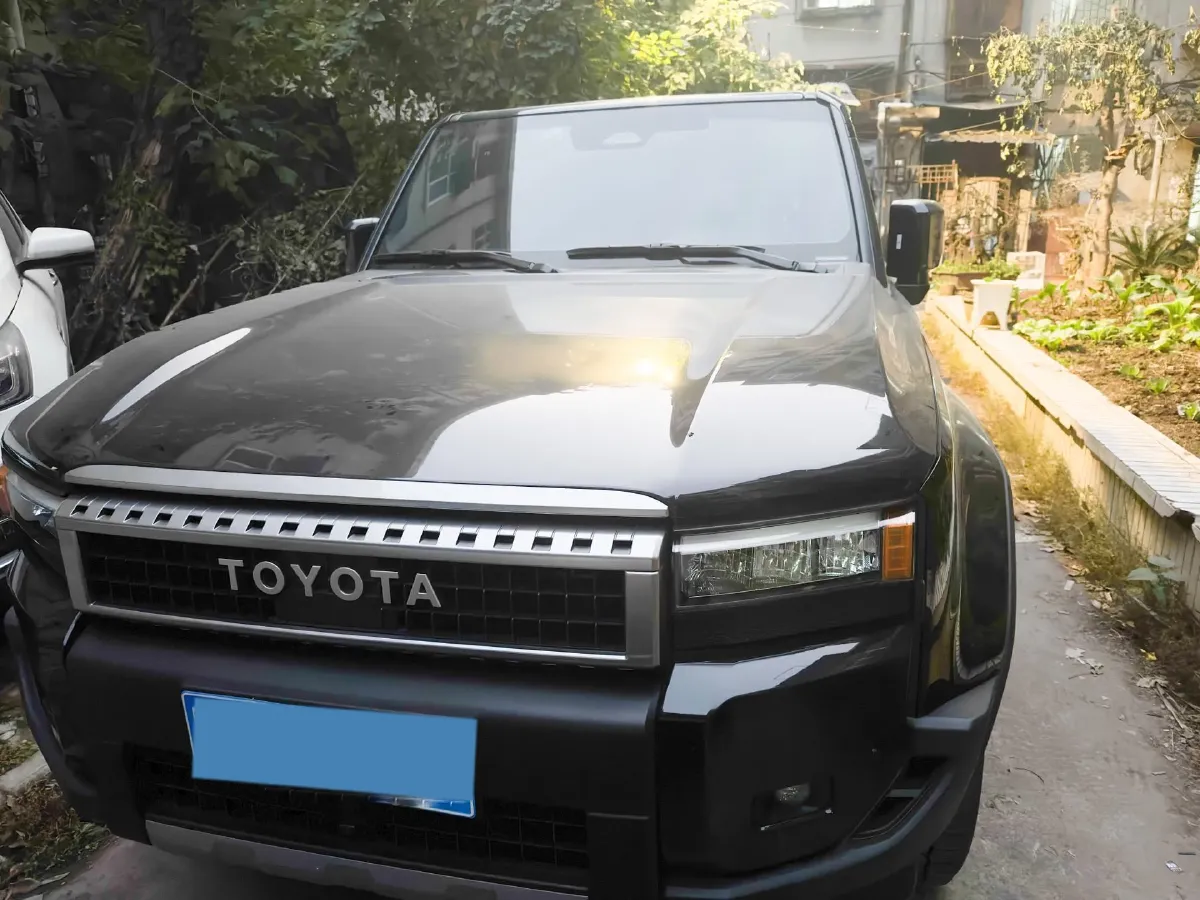 2024 Toyota Land Cruiser Prado 2.4T 282HP L4 8AT Hybrid,autocango,china used car exporter,china ev exporter,chinese used car exporter,chinese used ev exporter