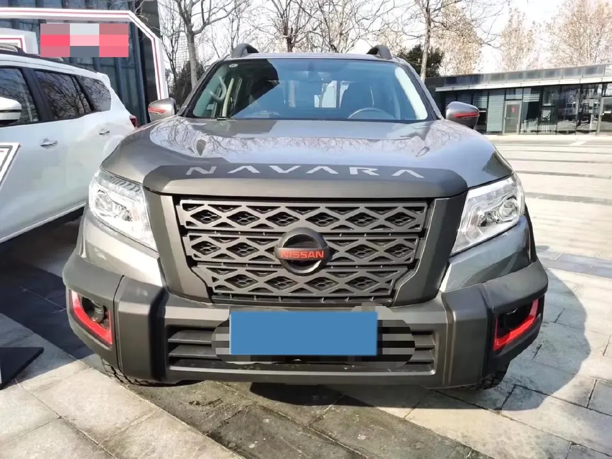 2023 Nissan Navara 2.5L 190HP L4 7AT,autocango,china used car exporter,china ev exporter,chinese used car exporter,chinese used ev exporter