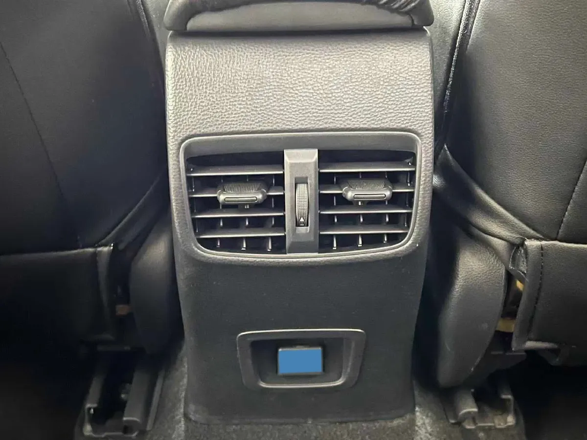 2021 Toyota Levin 1.5L 121HP L3 CVT,autocango,china used car exporter,china ev exporter,chinese used car exporter,chinese used ev exporter