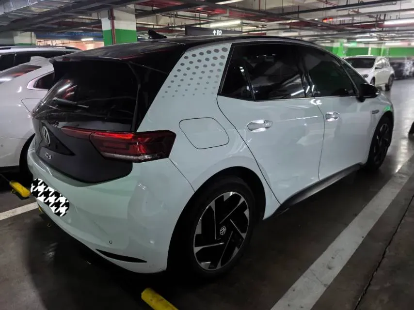 2022 Volkswagen ID.3 BEV 57.3KWH,autocango,china used car exporter,china ev exporter,chinese used car exporter,chinese used ev exporter