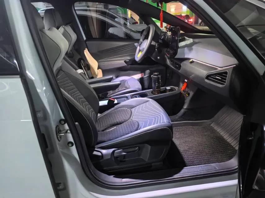 2022 Volkswagen ID.3 BEV 57.3KWH,autocango,china used car exporter,china ev exporter,chinese used car exporter,chinese used ev exporter