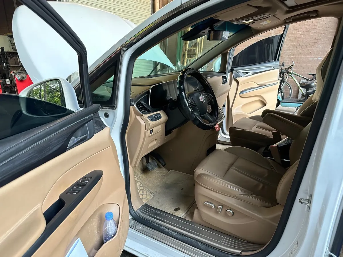 2021 Buick GL8 2.0T 237HP L4 9AT,autocango,china used car exporter,china ev exporter,chinese used car exporter,chinese used ev exporter