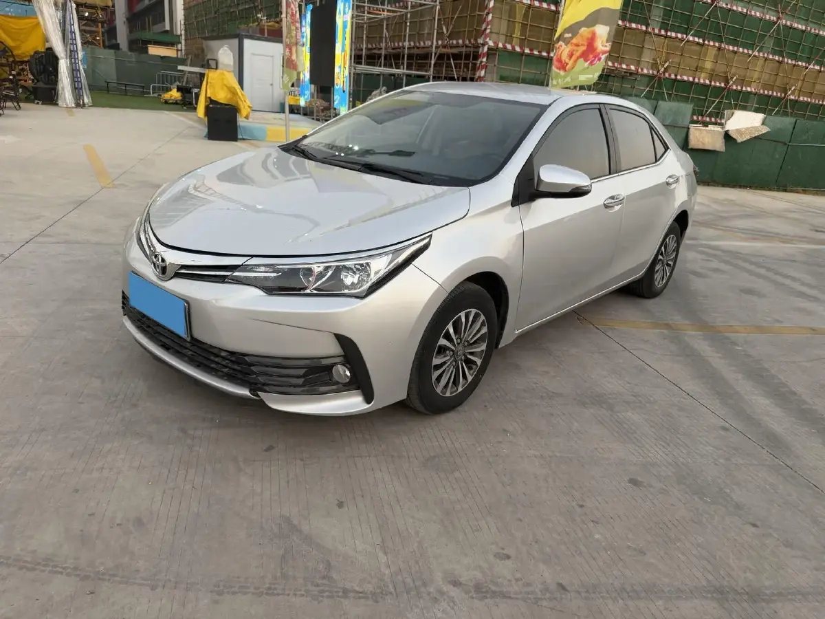 2017 Toyota Corolla 1.2T 116HP L4 CVT 2017 Toyota Corolla 1.2T 116HP L4 CVT