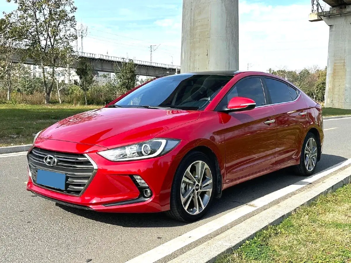 2018 Hyundai Elantra 1.6L 130HP L4 6AT