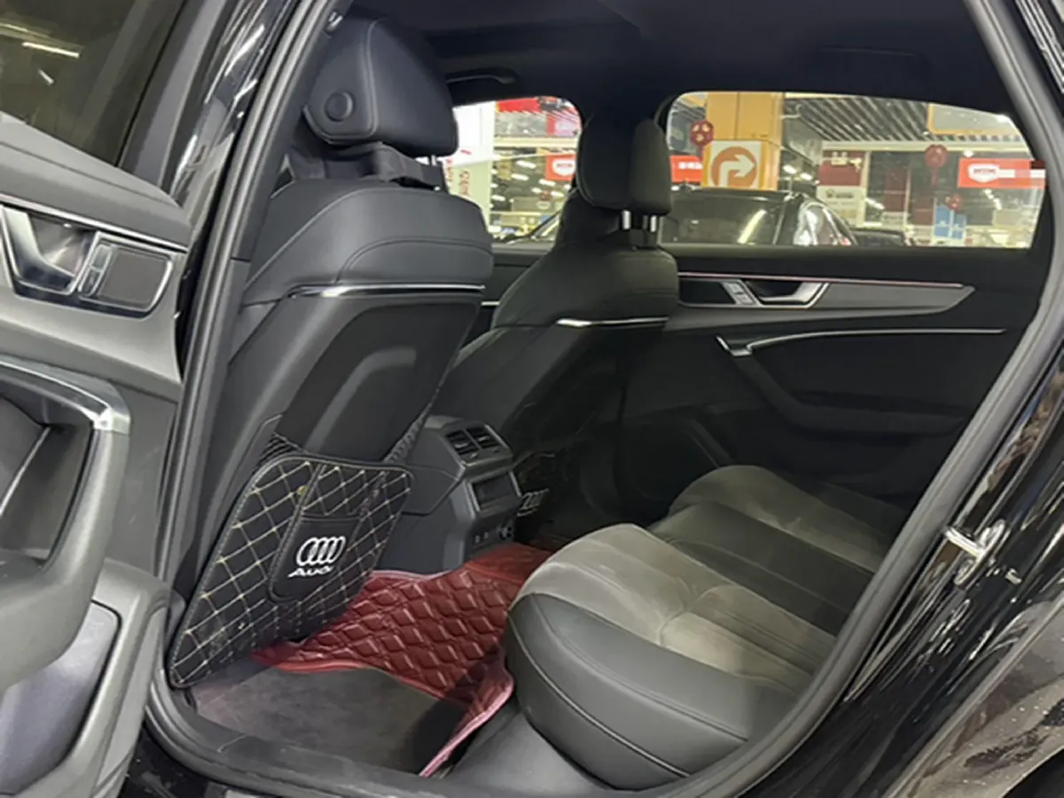 2023 Audi A6L 2.0T 190HP L4 7DCT,autocango,china used car exporter,china ev exporter,chinese used car exporter,chinese used ev exporter