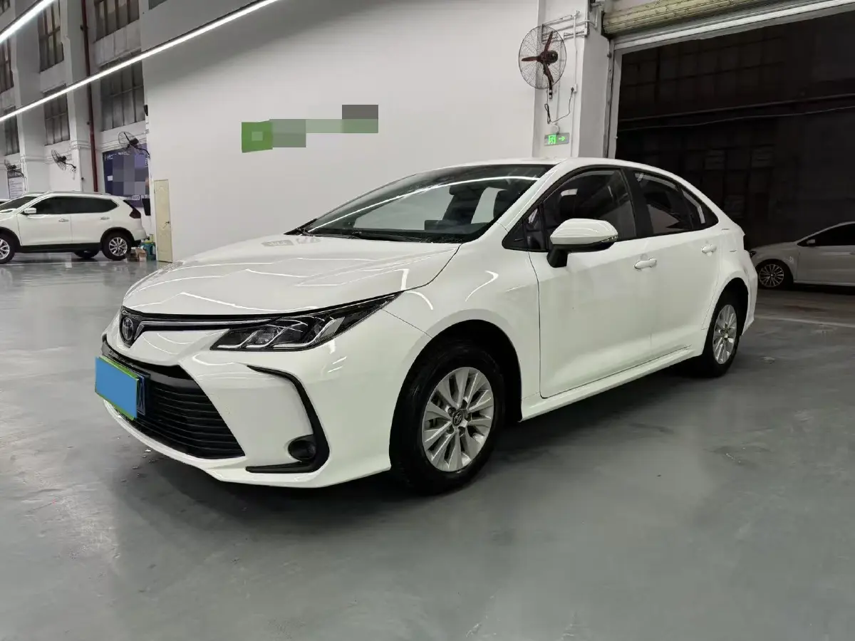 2022 Toyota Corolla 1.2T 116HP L4 CVT