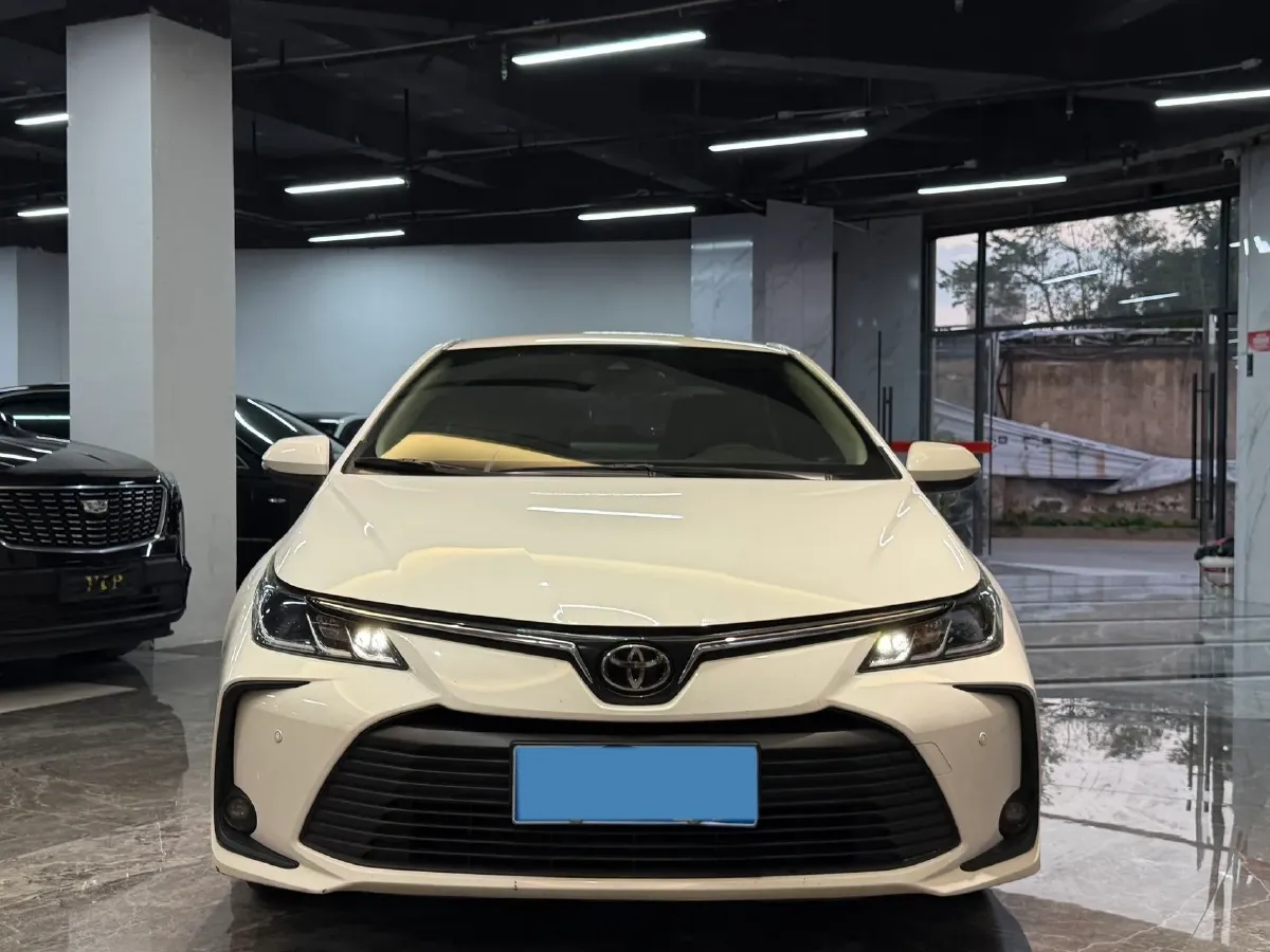 2022 Toyota Corolla 1.2T 116HP L4 CVT,autocango,china used car exporter,china ev exporter,chinese used car exporter,chinese used ev exporter