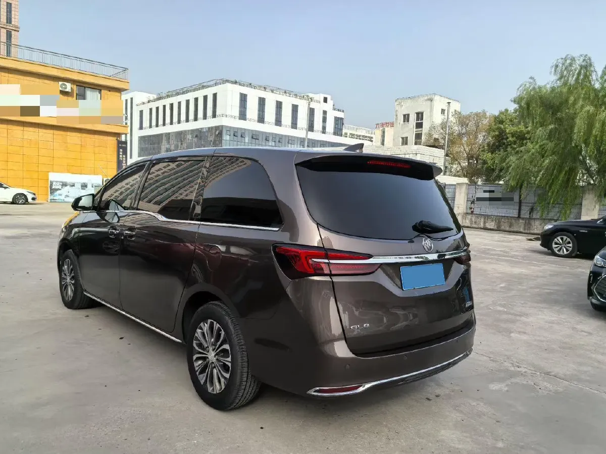 2023 Buick GL8 2.0T 237HP L4 9AT,autocango,china used car exporter,china ev exporter,chinese used car exporter,chinese used ev exporter