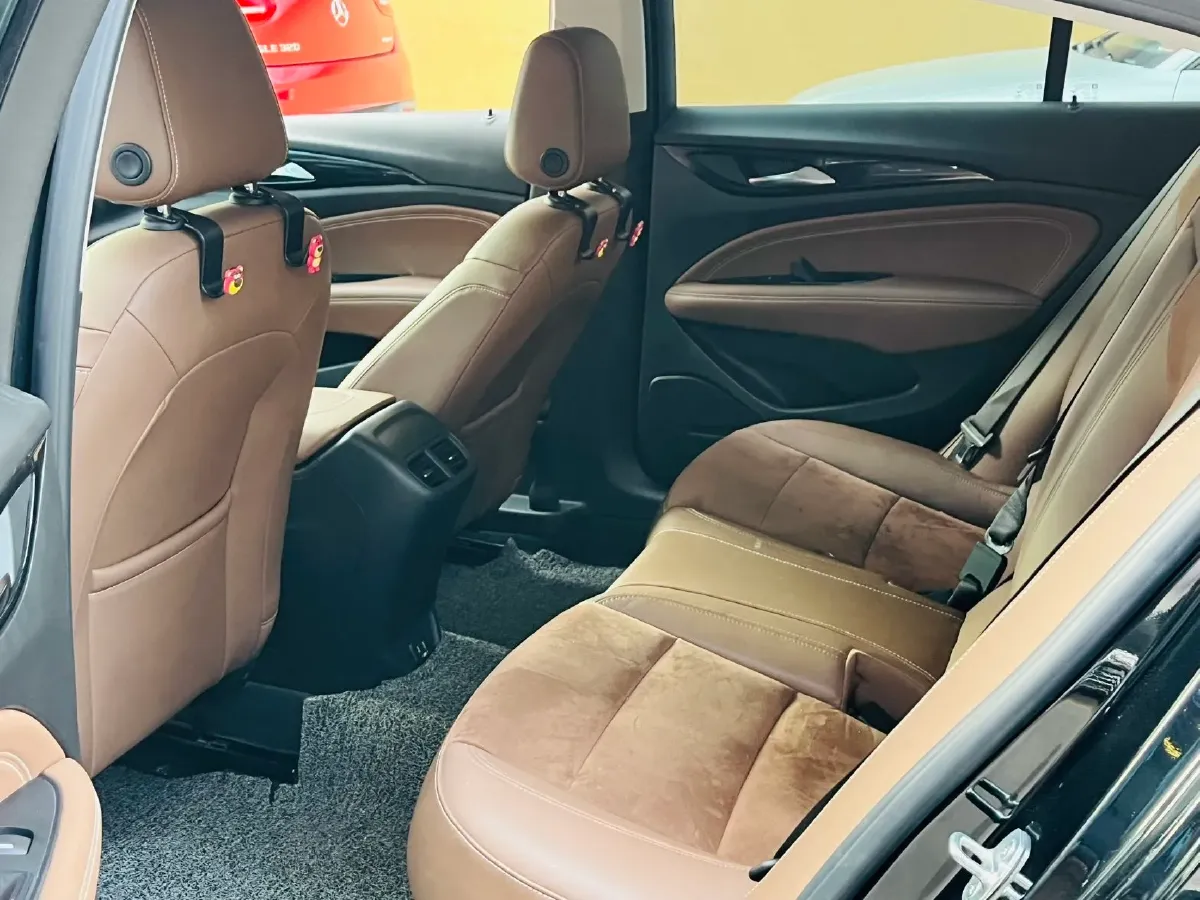 2022 Buick Regal 1.5T 169HP L4 9AT,autocango,china used car exporter,china ev exporter,chinese used car exporter,chinese used ev exporter