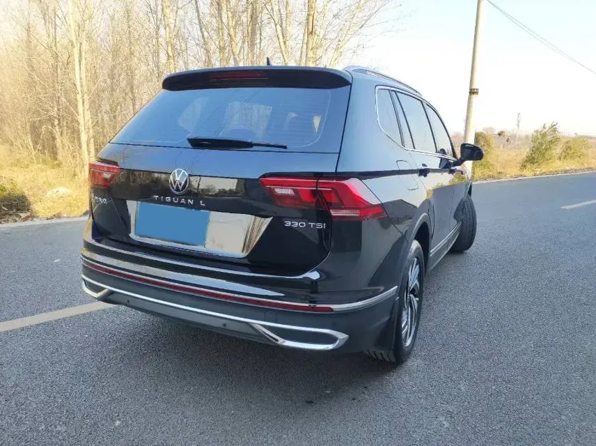 2023 Volkswagen Tiguan L 2.0T 186HP L4 7DCT,autocango,china used car exporter,china ev exporter,chinese used car exporter,chinese used ev exporter