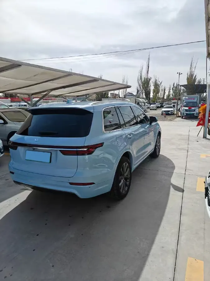 2020 Li ONE Range Extended 131HP REEV 40.5KWH,autocango,china used car exporter,china ev exporter,chinese used car exporter,chinese used ev exporter