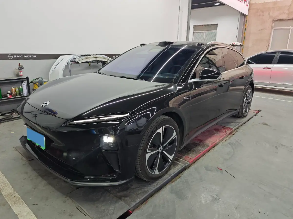 2024 NIO ET5T BEV 75KWH