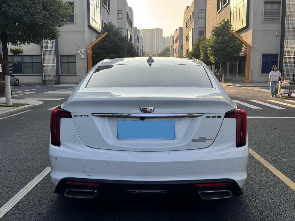 2022 Cadillac CT5 2.0T 237HP L4 10AT,autocango,china used car exporter,china ev exporter,chinese used car exporter,chinese used ev exporter