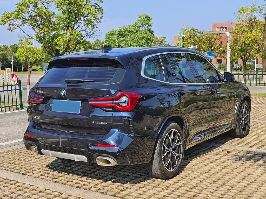 2022 BMW X3 2.0T 184HP L4 8AT,autocango,china used car exporter,china ev exporter,chinese used car exporter,chinese used ev exporter