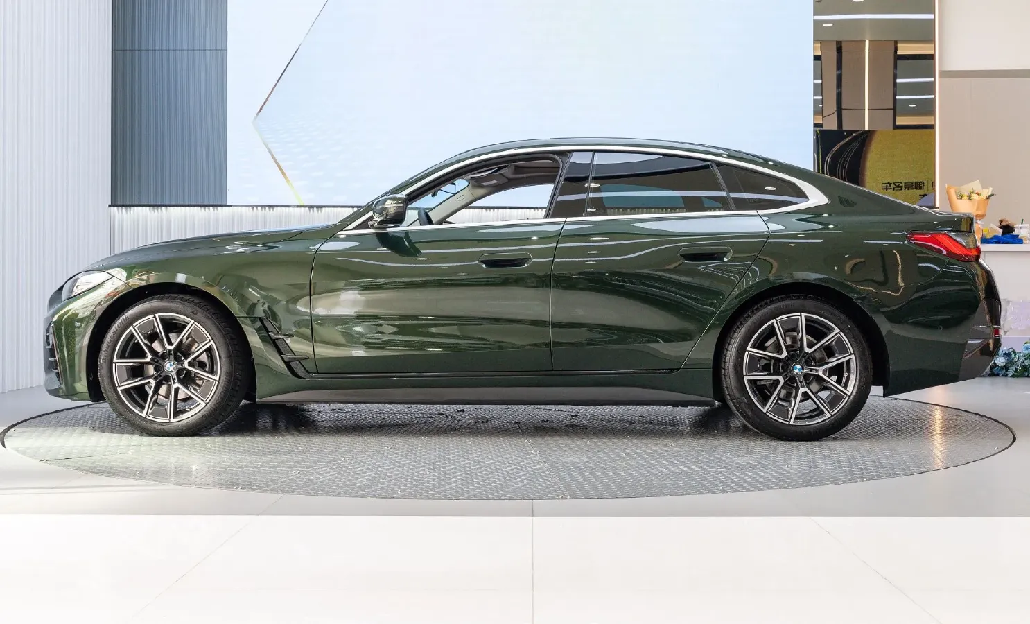 2023 BMW 4 Series 2.0T 184HP L4 8AT,autocango,china used car exporter,china ev exporter,chinese used car exporter,chinese used ev exporter