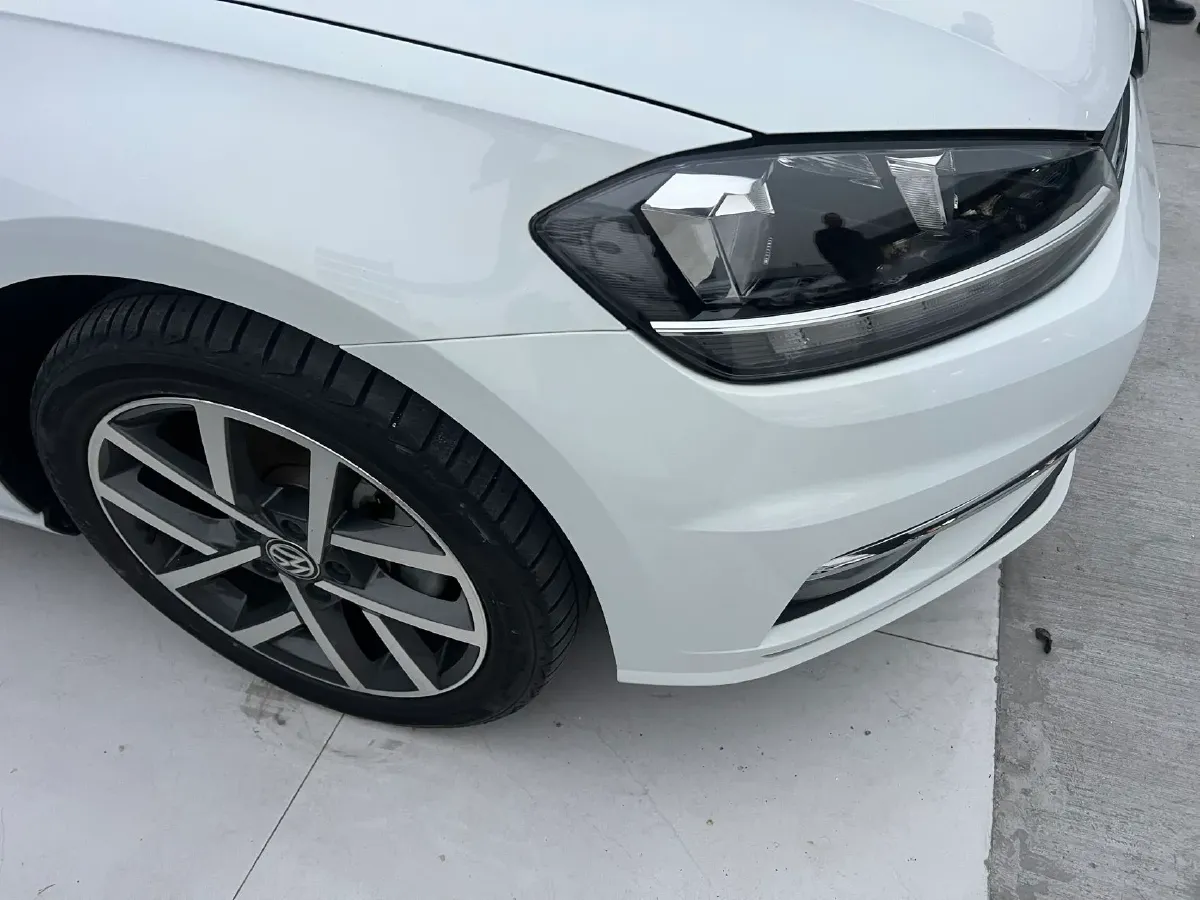 2019 Brilliance Auto V7 1.8T 231HP L4 7DCT,autocango,china used car exporter,china ev exporter,chinese used car exporter,chinese used ev exporter