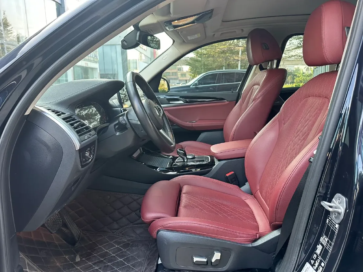 2022 BMW X3 2.0T 184HP L4 8AT,autocango,china used car exporter,china ev exporter,chinese used car exporter,chinese used ev exporter