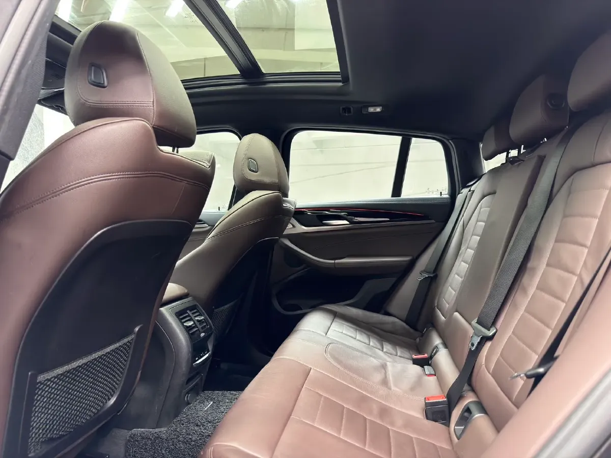 2019 BMW X4 2.0T 184HP L4 8AT,autocango,china used car exporter,china ev exporter,chinese used car exporter,chinese used ev exporter