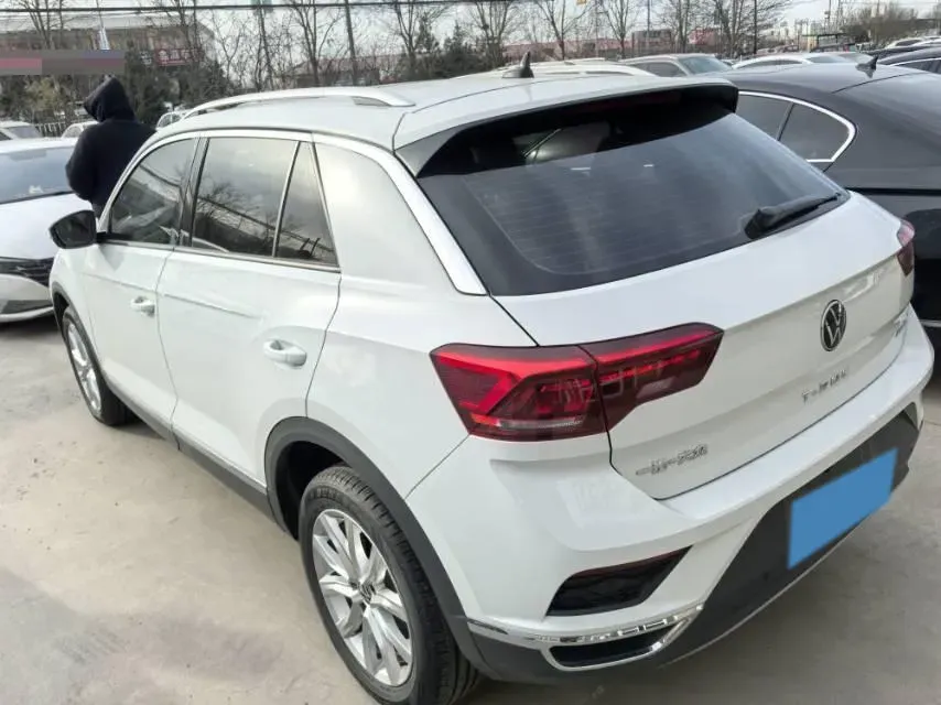 2022 Volkswagen T-Roc 1.4T 150HP L4 7DCT,autocango,china used car exporter,china ev exporter,chinese used car exporter,chinese used ev exporter
