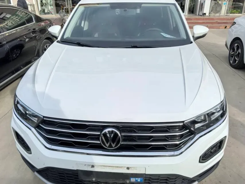 2022 Volkswagen T-Roc 1.4T 150HP L4 7DCT,autocango,china used car exporter,china ev exporter,chinese used car exporter,chinese used ev exporter