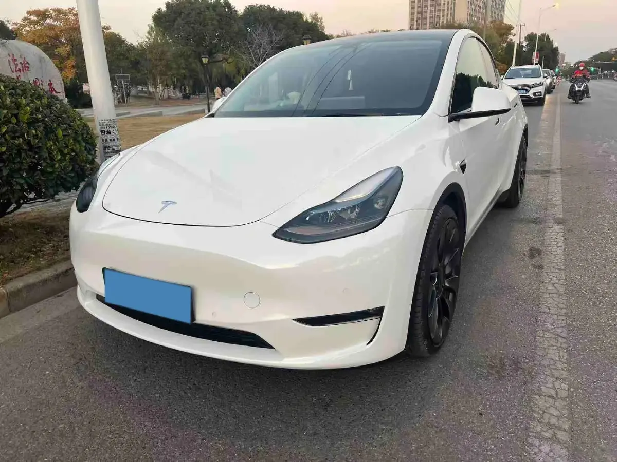 2022 Tesla Model Y BEV 78.4KWH