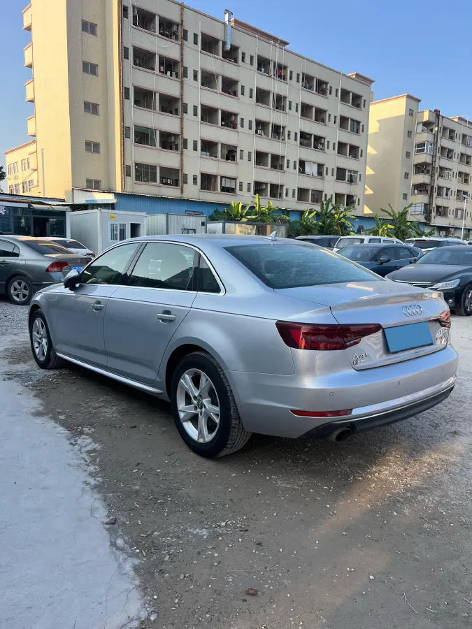 2018 BMW 3 Series 1.5T 136HP L3 8AT,autocango,china used car exporter,china ev exporter,chinese used car exporter,chinese used ev exporter