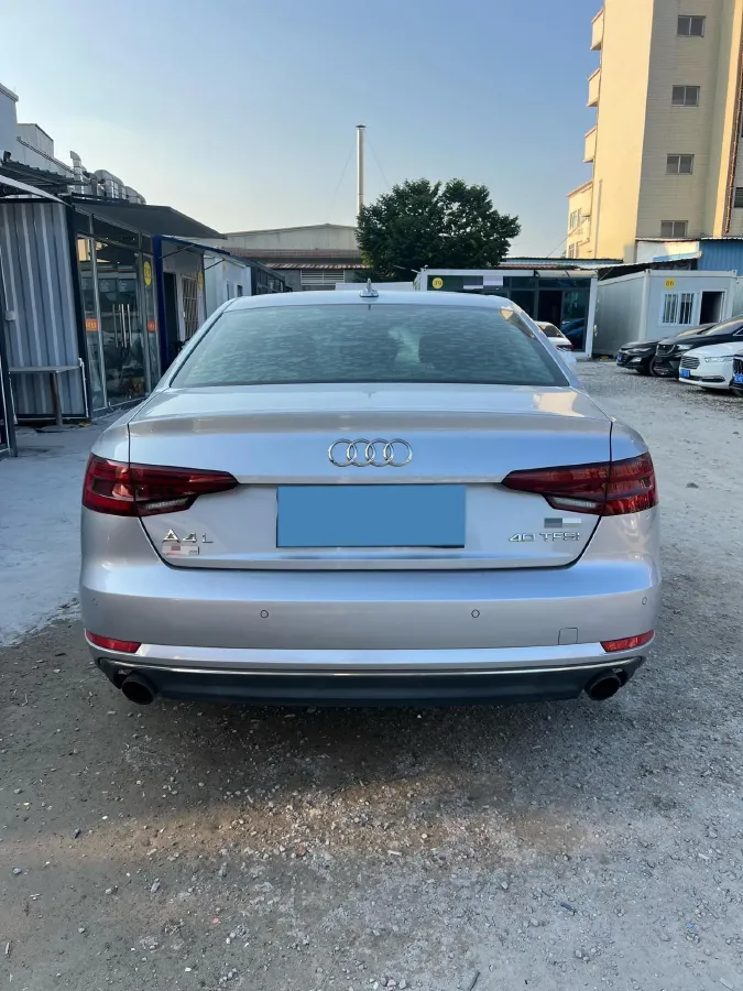 2018 BMW 3 Series 1.5T 136HP L3 8AT,autocango,china used car exporter,china ev exporter,chinese used car exporter,chinese used ev exporter