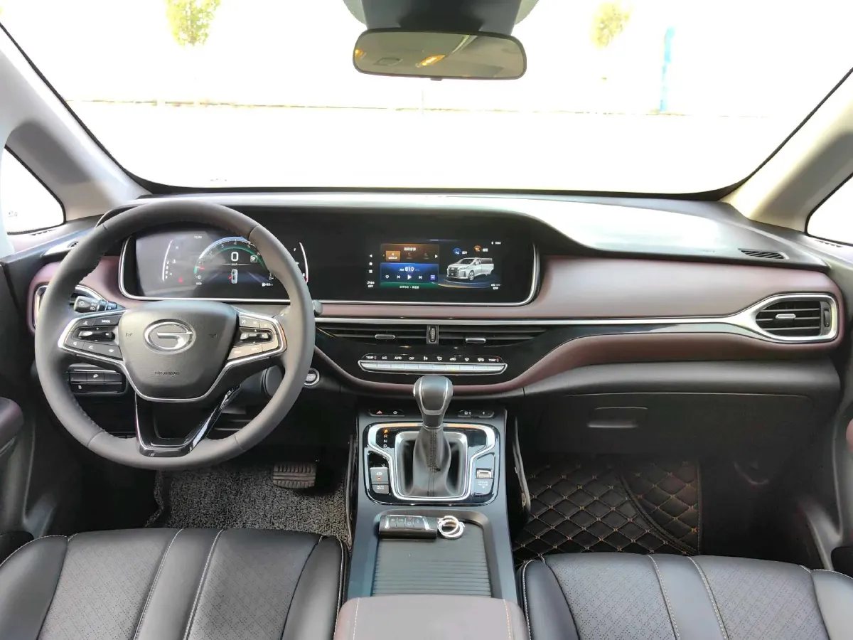 2021 GAC Trumpchi M6 1.5T 169HP L4 7DCT,autocango,china used car exporter,china ev exporter,chinese used car exporter,chinese used ev exporter