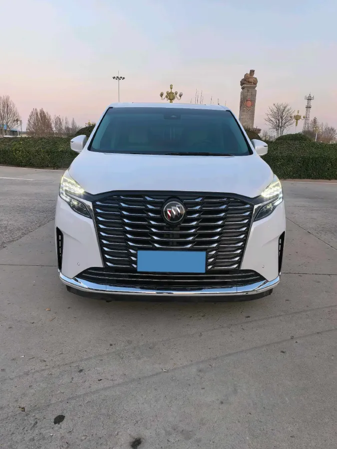2023 Buick GL8 2.0T 237HP L4 9AT,autocango,china used car exporter,china ev exporter,chinese used car exporter,chinese used ev exporter