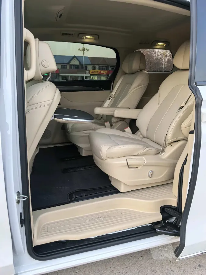 2023 Buick GL8 2.0T 237HP L4 9AT,autocango,china used car exporter,china ev exporter,chinese used car exporter,chinese used ev exporter