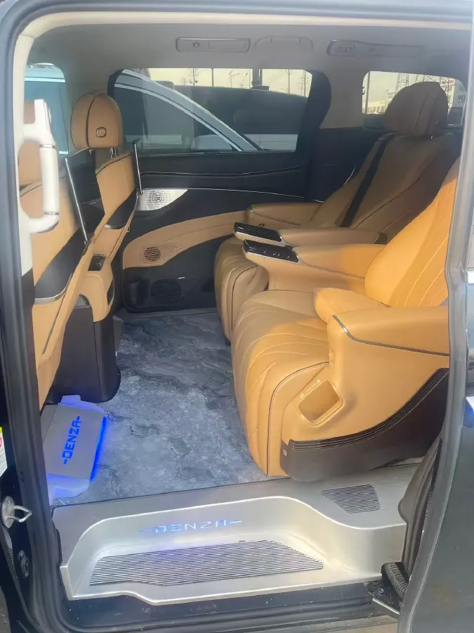 2024 Denza D9 1.5T 139HP L4 E-CVT PHEV 40KWH,autocango,china used car exporter,china ev exporter,chinese used car exporter,chinese used ev exporter