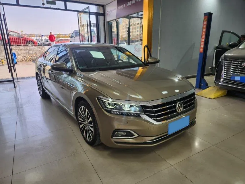 2019 Buick EnvisionPlus 2.0T 260HP L4 9AT,autocango,china used car exporter,china ev exporter,chinese used car exporter,chinese used ev exporter