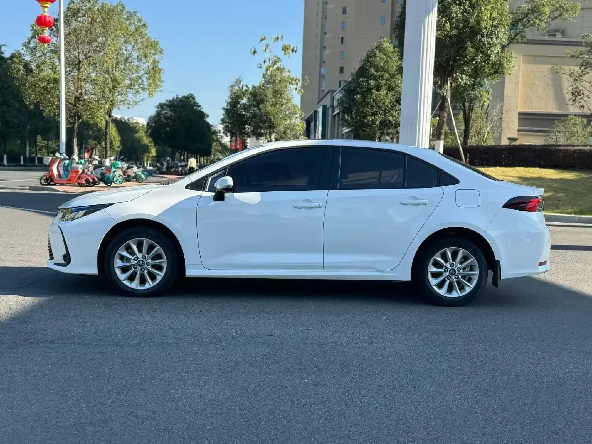 2021 Toyota Corolla 1.2T 116HP L4 CVT,autocango,china used car exporter,china ev exporter,chinese used car exporter,chinese used ev exporter