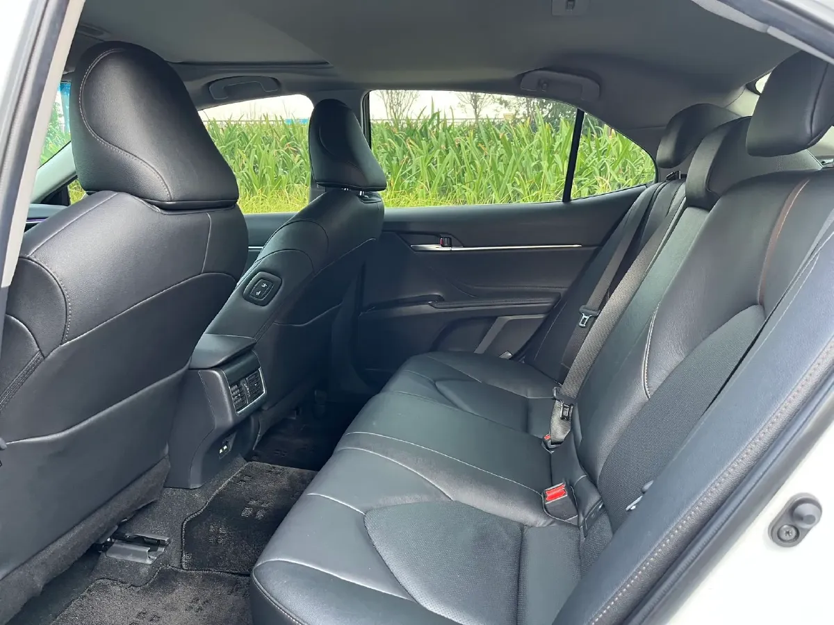 2021 Toyota Camry 2.0L 178HP L4 CVT,autocango,china used car exporter,china ev exporter,chinese used car exporter,chinese used ev exporter