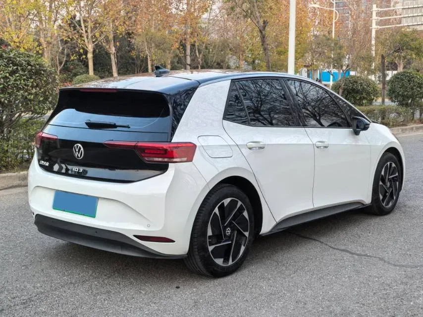 2025 Volkswagen ID.3 BEV 52.8KWH,autocango,china used car exporter,china ev exporter,chinese used car exporter,chinese used ev exporter