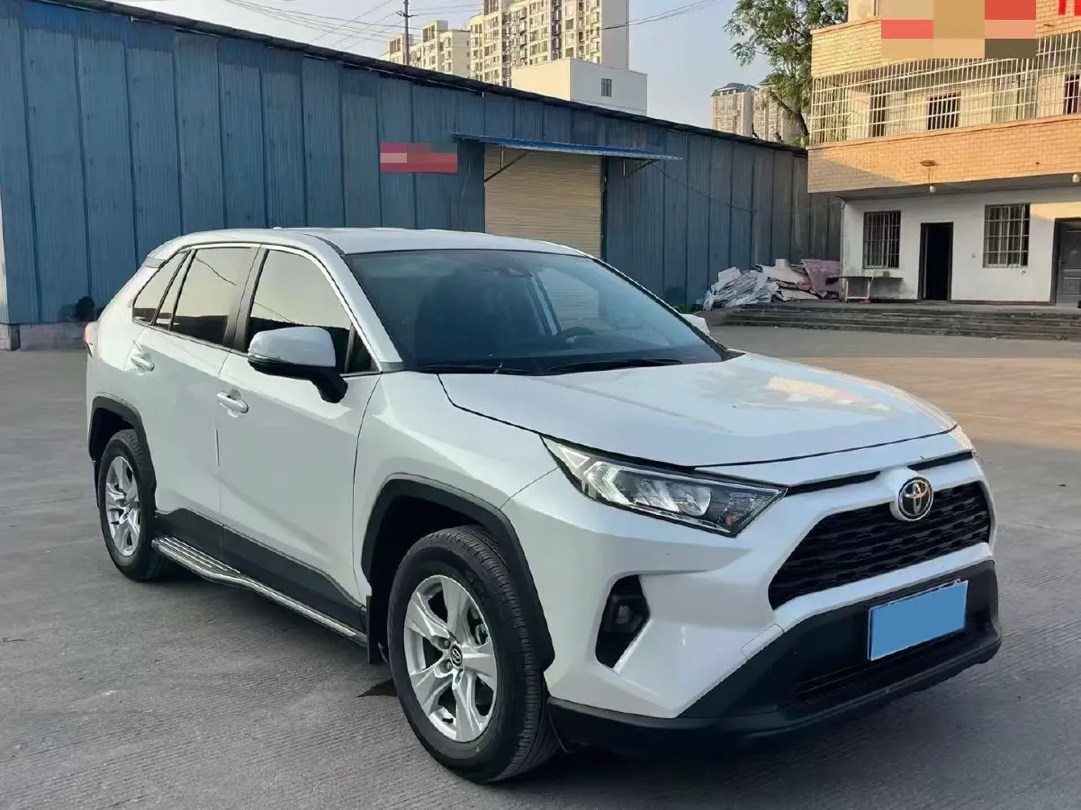 2023 Toyota RAV4 2.0L 171HP L4 CVT,autocango,china used car exporter,china ev exporter,chinese used car exporter,chinese used ev exporter