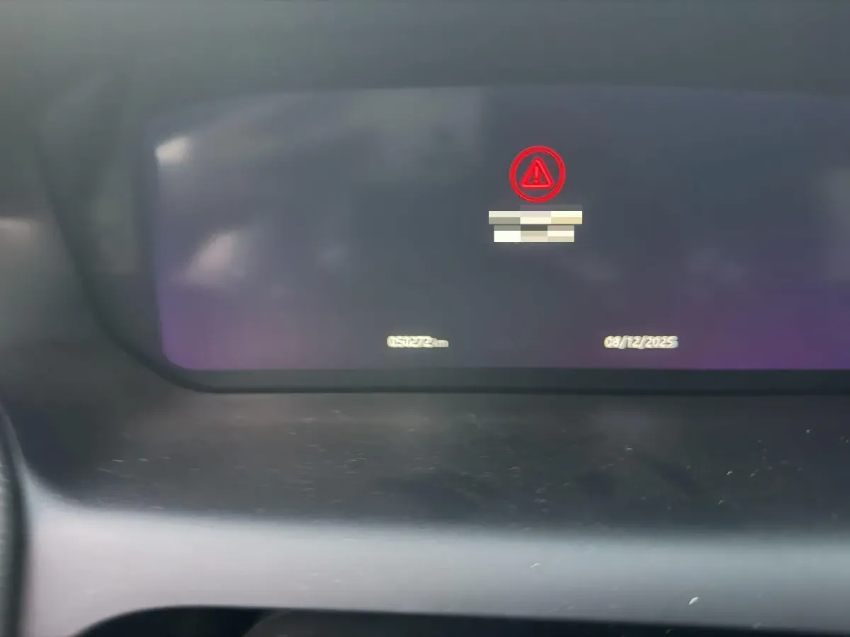 2021 Land Rover Discovery Sport 2.0T 249HP L4 9AT,autocango,china used car exporter,china ev exporter,chinese used car exporter,chinese used ev exporter