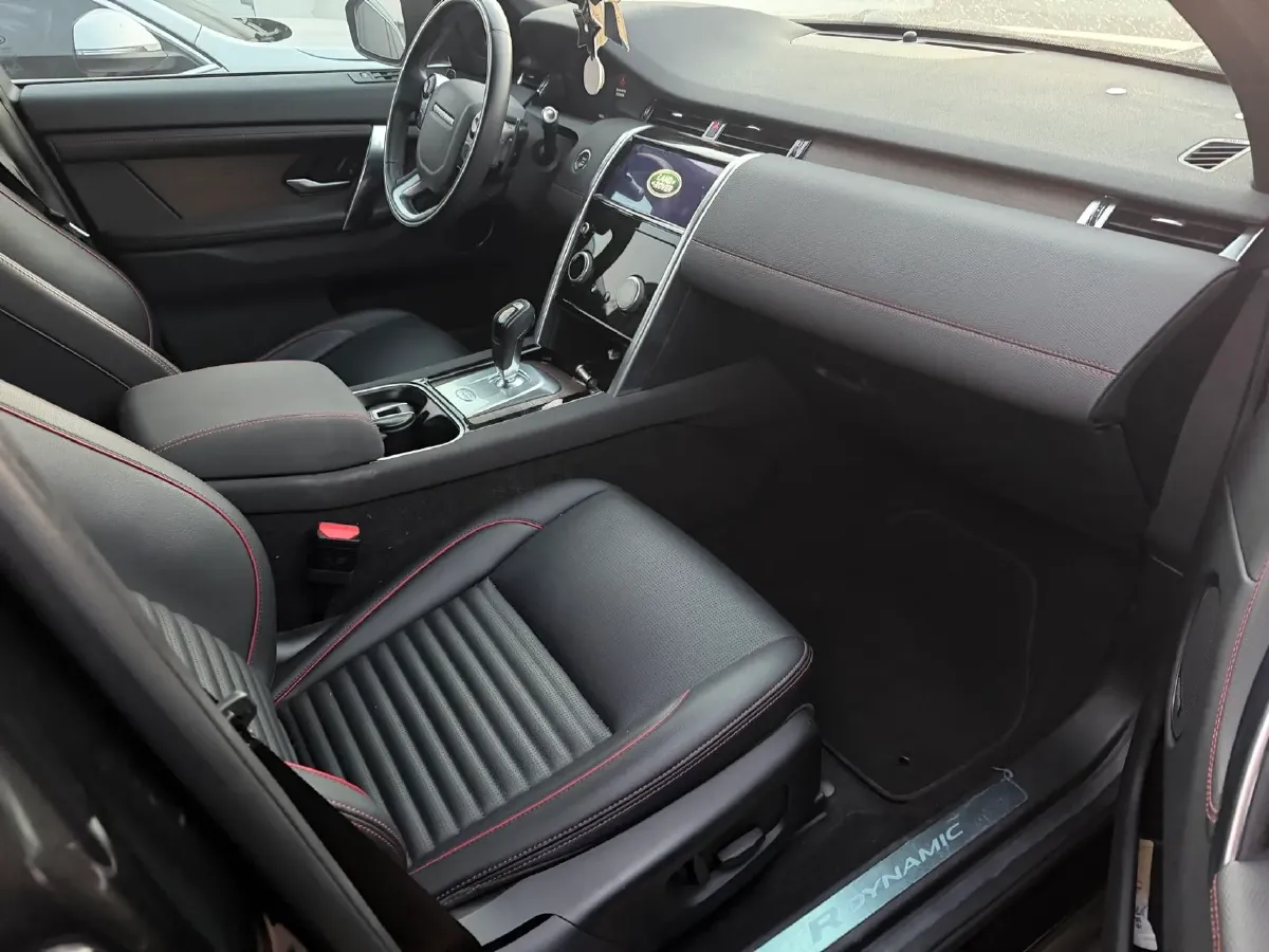 2021 Land Rover Discovery Sport 2.0T 249HP L4 9AT,autocango,china used car exporter,china ev exporter,chinese used car exporter,chinese used ev exporter