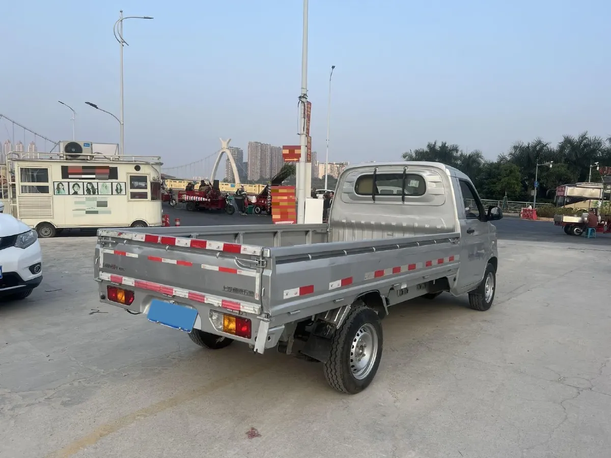 2021 NLM Motor QiTeng N30 1.25L 91HP L4 5MT,autocango,china used car exporter,china ev exporter,chinese used car exporter,chinese used ev exporter
