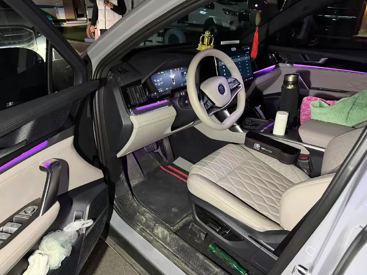 2025 BYD Tang 1.5T 156HP L4 E-CVT PHEV,autocango,china used car exporter,china ev exporter,chinese used car exporter,chinese used ev exporter