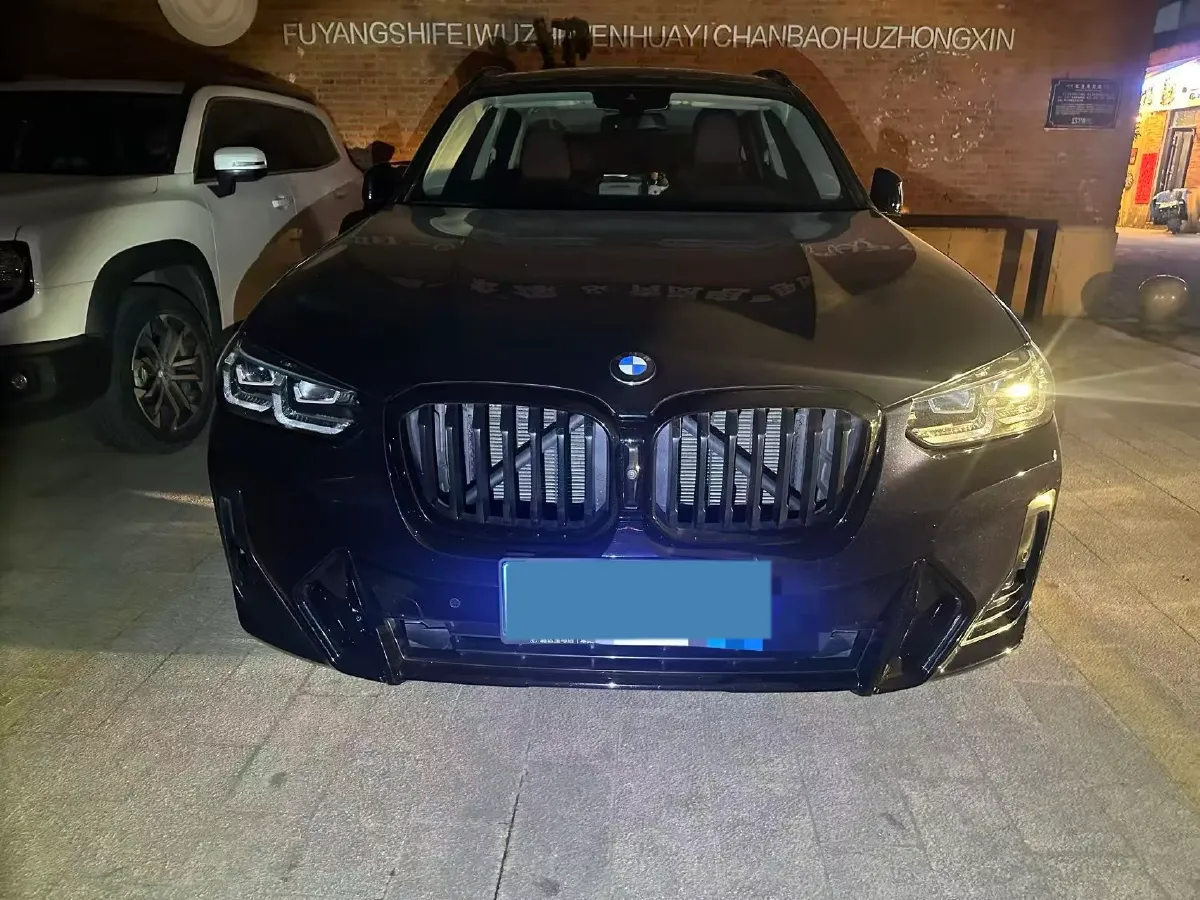 2023 BMW X3 2.0T 245HP L4 8AT,autocango,china used car exporter,china ev exporter,chinese used car exporter,chinese used ev exporter