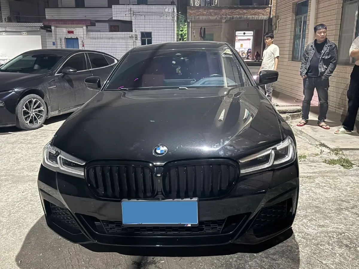 2021 BMW 5 Series 2.0T 252HP L4 8AT,autocango,china used car exporter,china ev exporter,chinese used car exporter,chinese used ev exporter