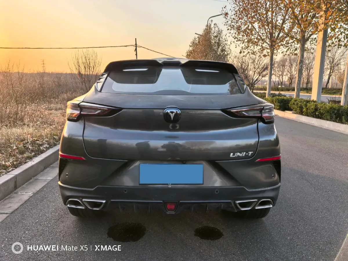 2020 ChangAn UNI-T 1.5T 180HP L4 7DCT,autocango,china used car exporter,china ev exporter,chinese used car exporter,chinese used ev exporter