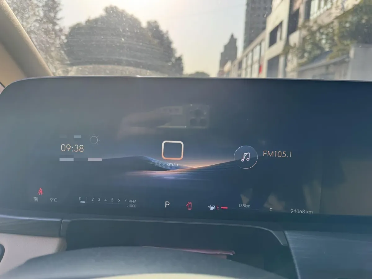 2023 Buick GL8 2.0T 237HP L4 9AT,autocango,china used car exporter,china ev exporter,chinese used car exporter,chinese used ev exporter