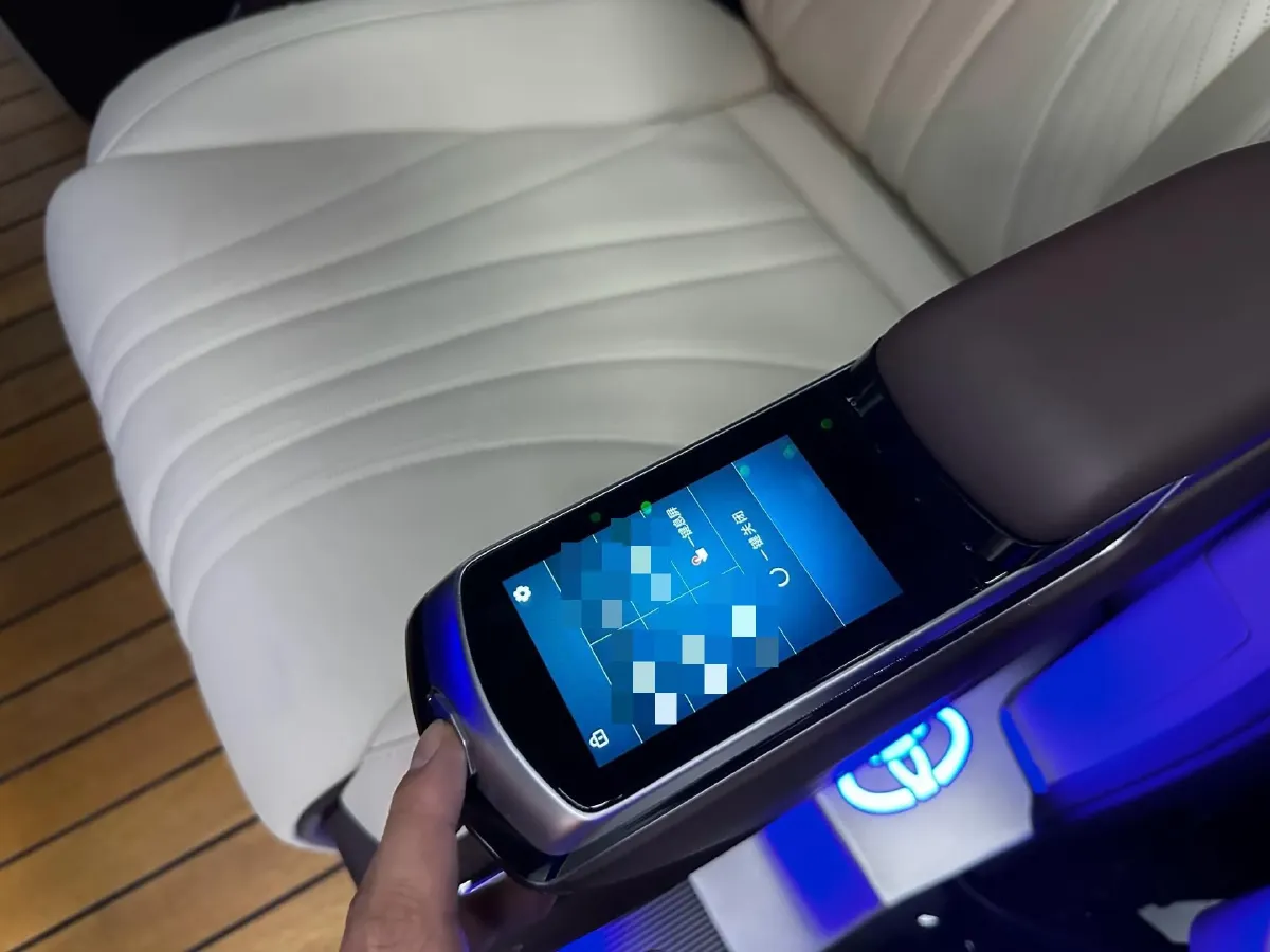 2021 Toyota Sienna 2.5L 192HP L4 E-CVT Hybrid,autocango,china used car exporter,china ev exporter,chinese used car exporter,chinese used ev exporter