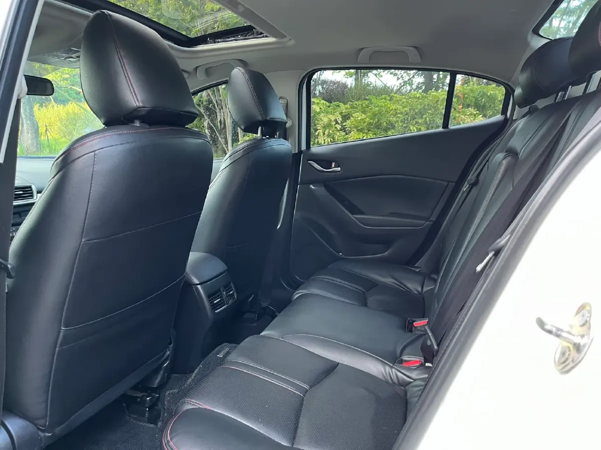 2019 Mazda 3 Axela 1.5L 117HP L4 6AT,autocango,china used car exporter,china ev exporter,chinese used car exporter,chinese used ev exporter